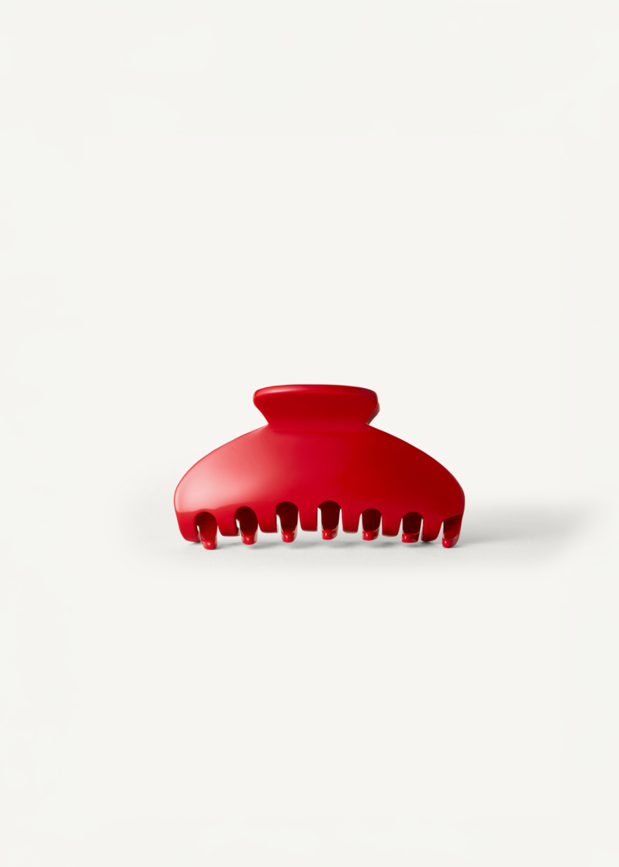 Claw Clip Red - Demi Clip in Cherry Red